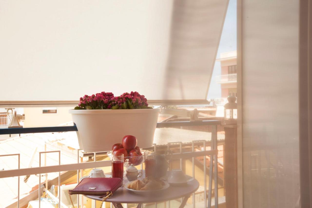 Viria B&B Sorrento Bagian luar foto